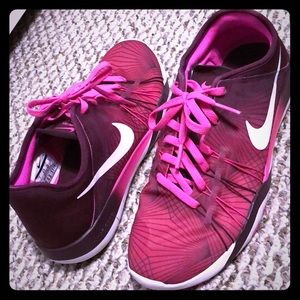 Nike Free TR 6 Training Shoes Women’s Size 7 NEW